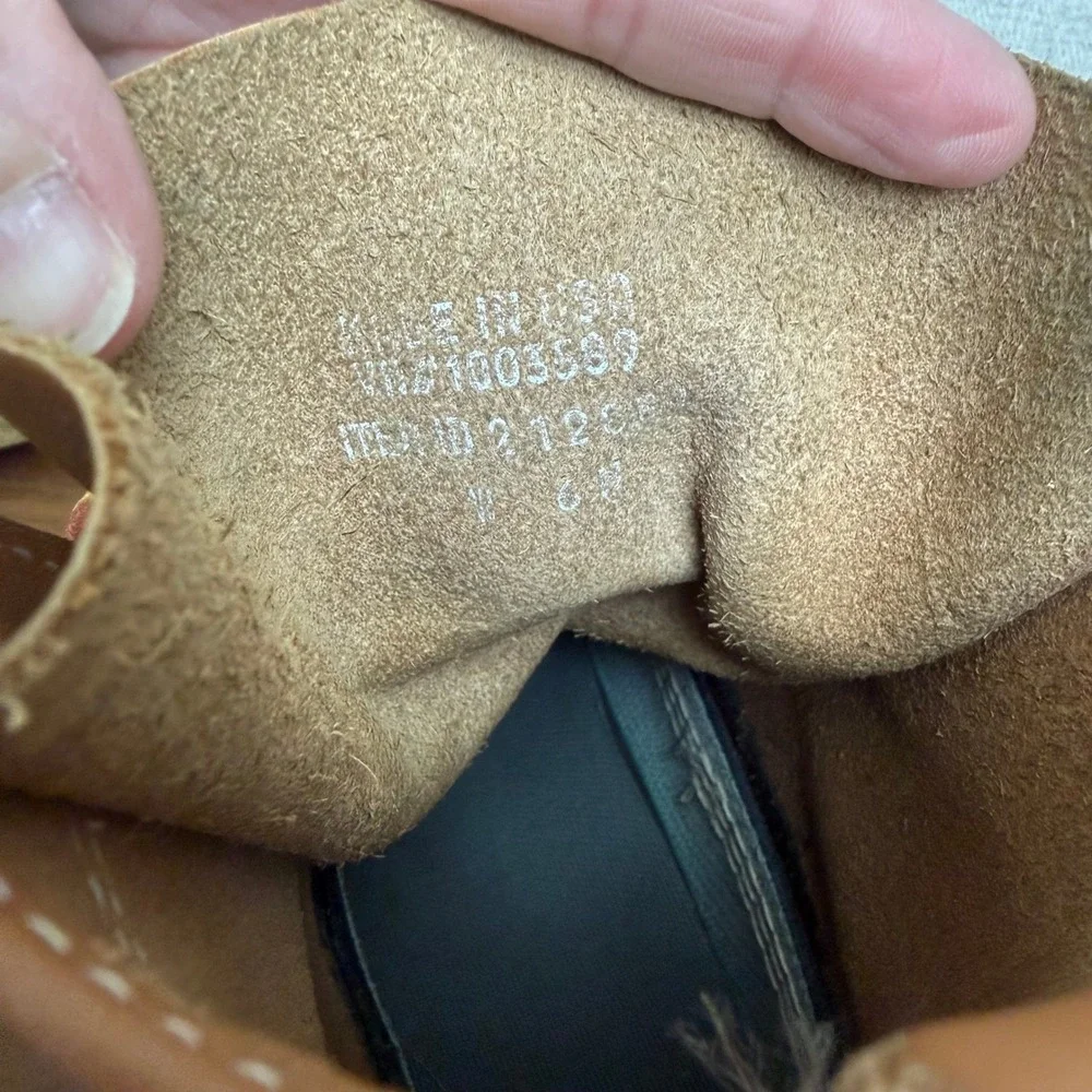 LL Bean Boots Tan Navy Blue‎ Leather Rubber Waterproof Duck Boots 6M Narrow USA